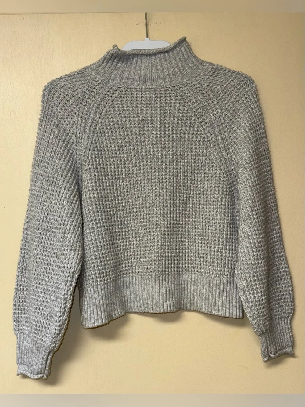 American Eagle Outfitters Gray Mock Neck Chunky Knit Sweater - Picture 2 of 5